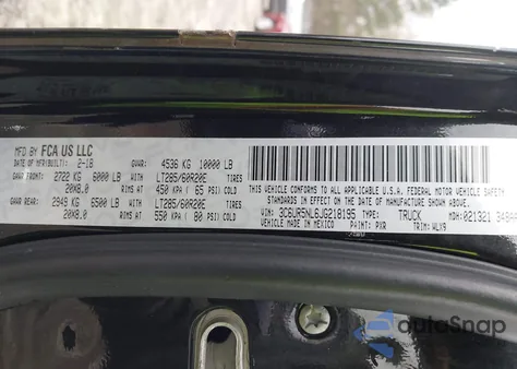 2018 Ram 2500 Laramie 4X4 6'4 Box z USA, uszkodzony, nr VIN 3C6UR5NL6JG218195